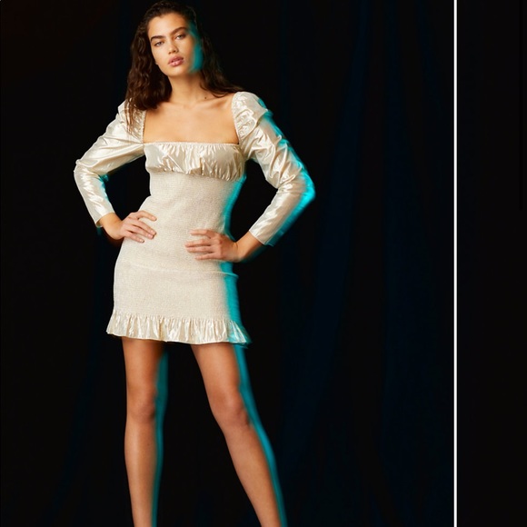 Aritzia Dresses & Skirts - NWT Aritzia Wilfred BALLAD dress